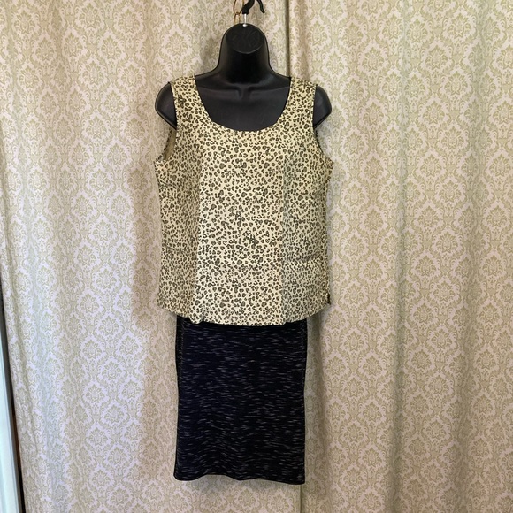 Christina Hope Petite leopard print silk blouse - Picture 4 of 8